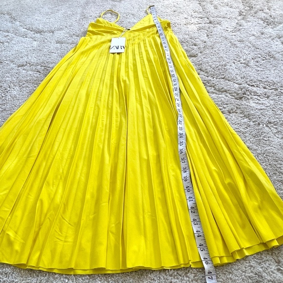 NEW Zara Yellow Pleated Camisole Dress Size Small - Picture 9 of 10